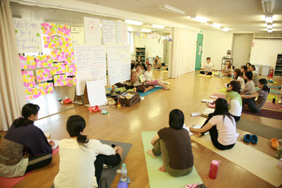 ヨガ・エド講座風景