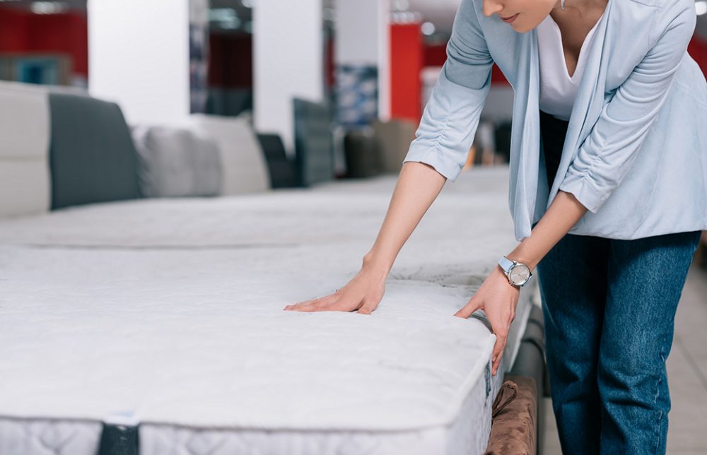 腰痛をヨガで『治す』前に！IKEAのマットレスがヤバイ?