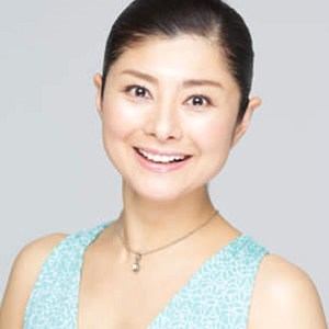 間々田佳子先生プロフィール写真