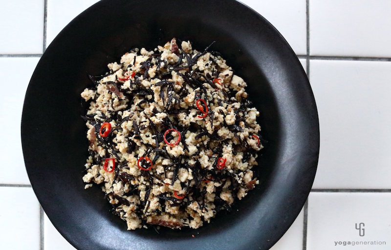 スパイシーなアジアン炒り豆腐