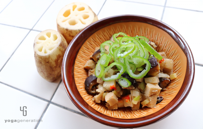 レンコンと高野豆腐のピリ辛味噌炒め