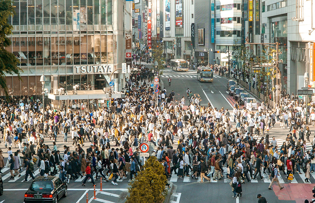 2018年渋谷の交差点での通勤時間の様子