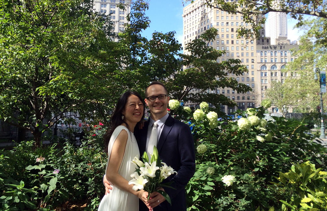 mahokoのブログ ニューヨークでの簡易結婚式で本人と夫
