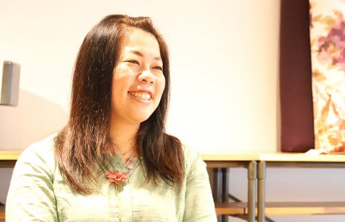 今回講師を務めるヨガ哲学者の永井由佳さんにインタビュー