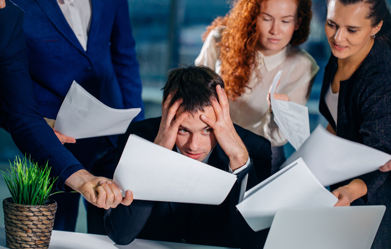 どこでも簡単！代謝と集中力アップはヨガのあのアーサナが効く