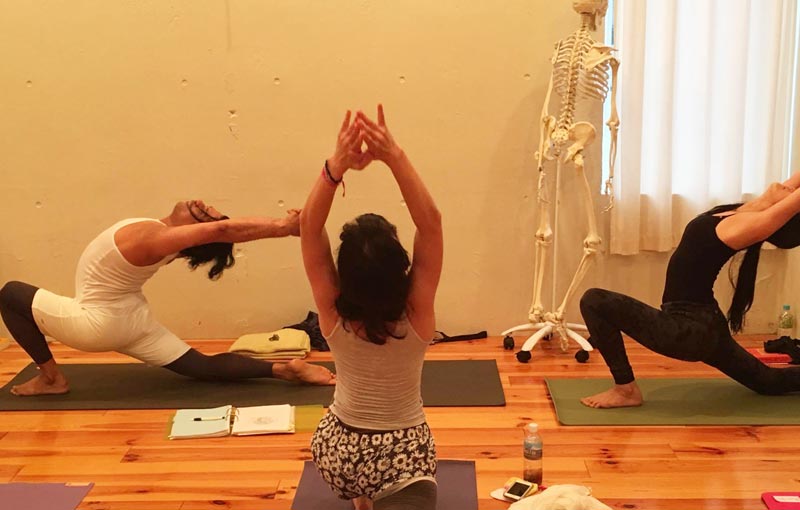 ヨガセラピー講座風景