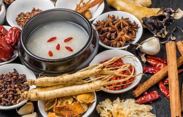 中医学的に体に良しとされるクコのみなどの食材