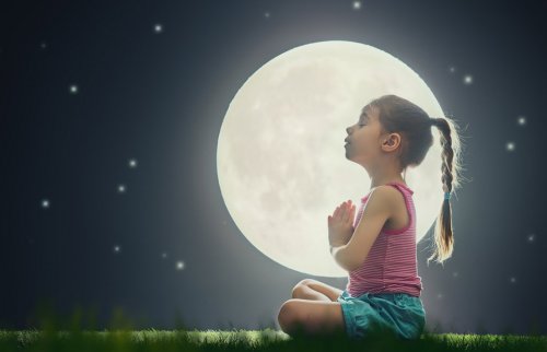 月と子ども呼吸