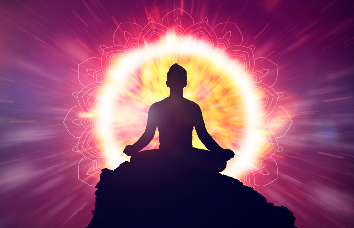 後ろから光が差す安楽座で座る人のシルエット