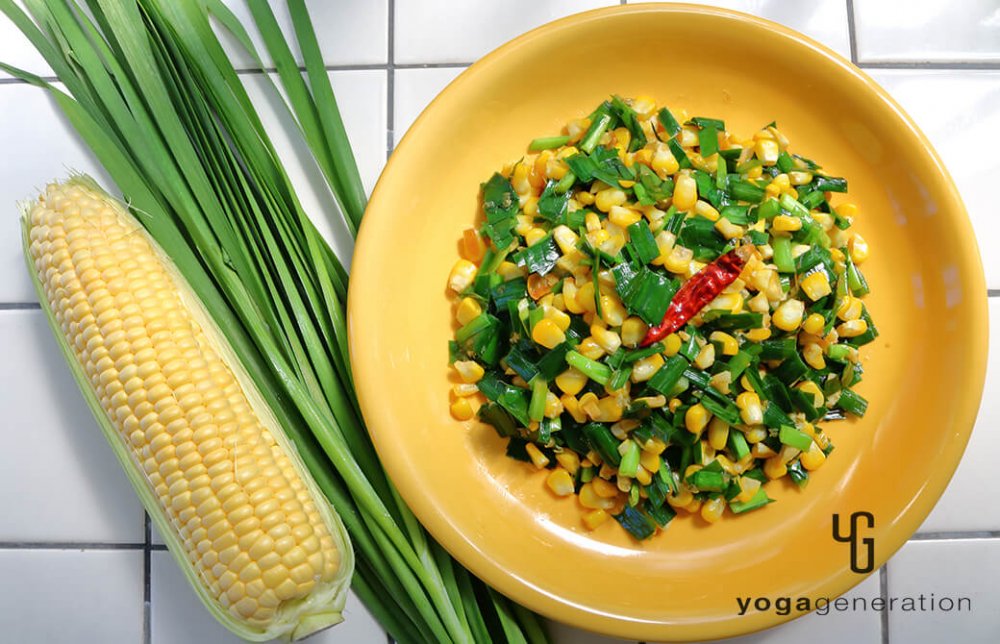 ココナッツ香るトウモロコシとニラの焦がし醤油