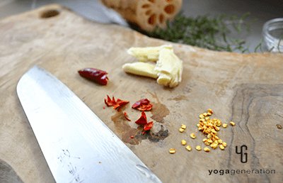 ニンニク＆唐辛子下処理