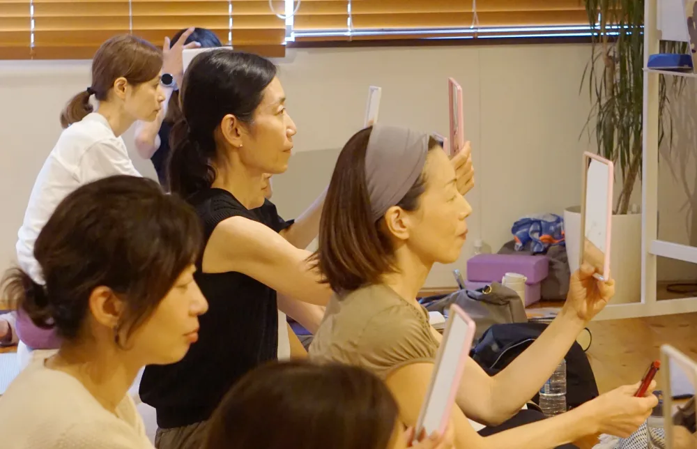 受講中は自分の顔としっかり向き合います