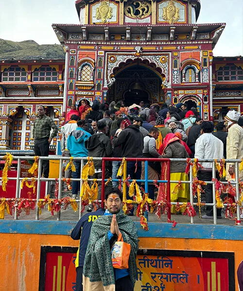 バドリナート寺院の正面